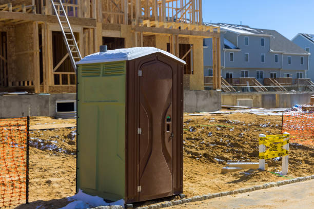 Porta potty delivery and setup in China Lake Acres, CA
